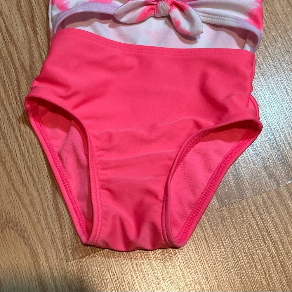 Cat and Jack one piece swimsuit 18‎ months
